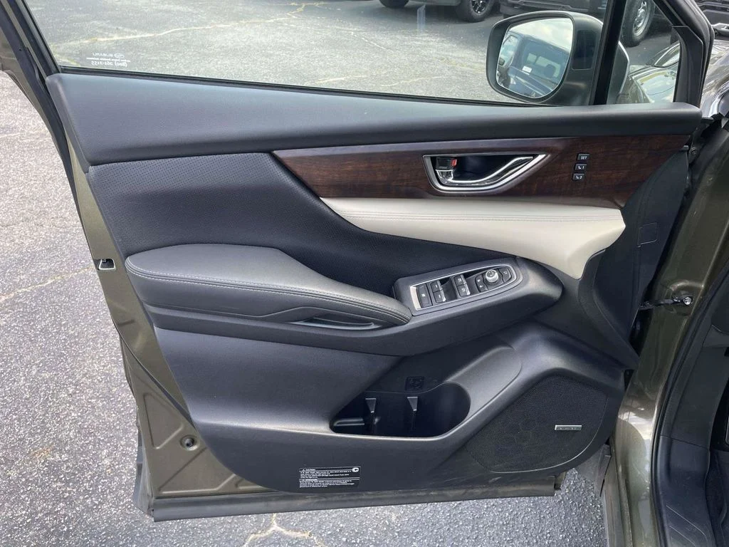 Used 2022 Brown Subaru Touring image 15
