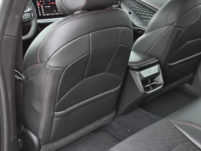 New 2026 Diamond Black Crystal Pearlcoat Dodge R/T image 20