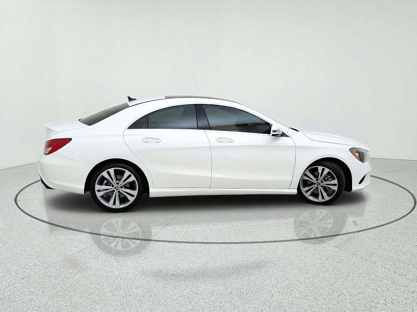 Used 2019 Polar White Mercedes-Benz CLA 250 image 7