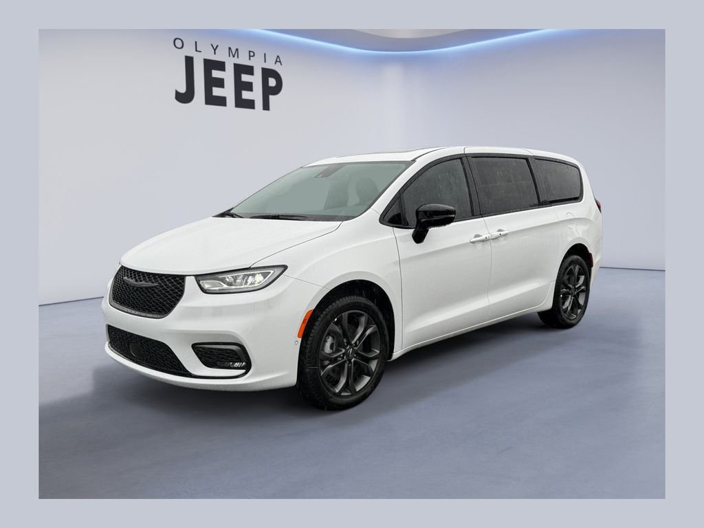 2026 Chrysler Pacifica Select AWD's photo