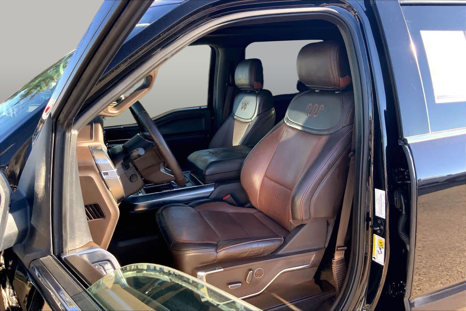 Used 2021 Agate Black Metallic Ford King Ranch image 7