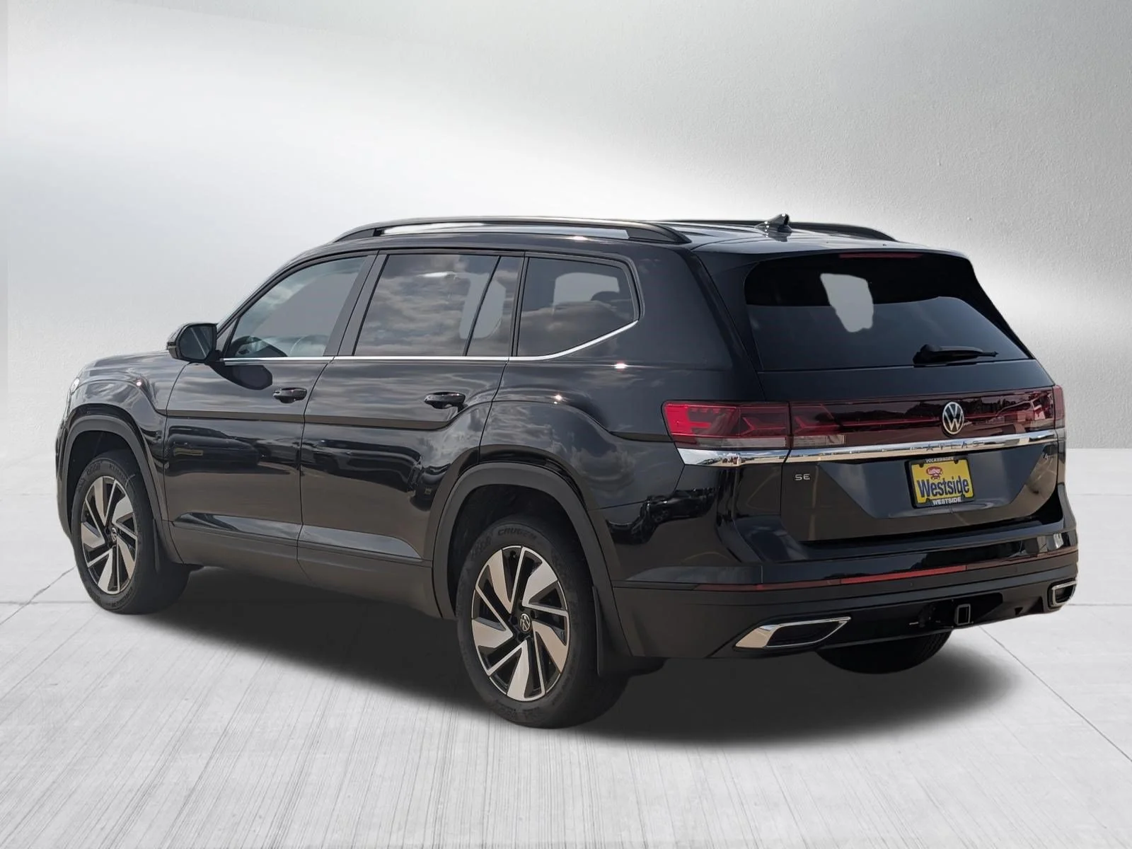 New 2026 Deep Black Pearl Volkswagen 2.0T SE w/Technology image 5