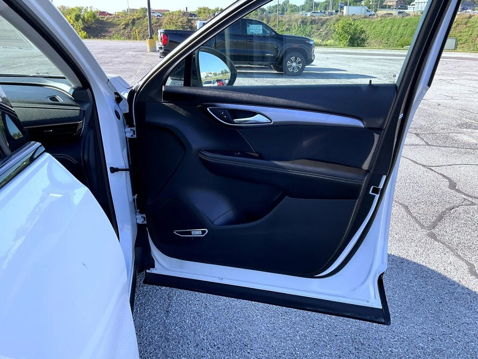 2024 Buick Envision Sport Touring - Photo 16