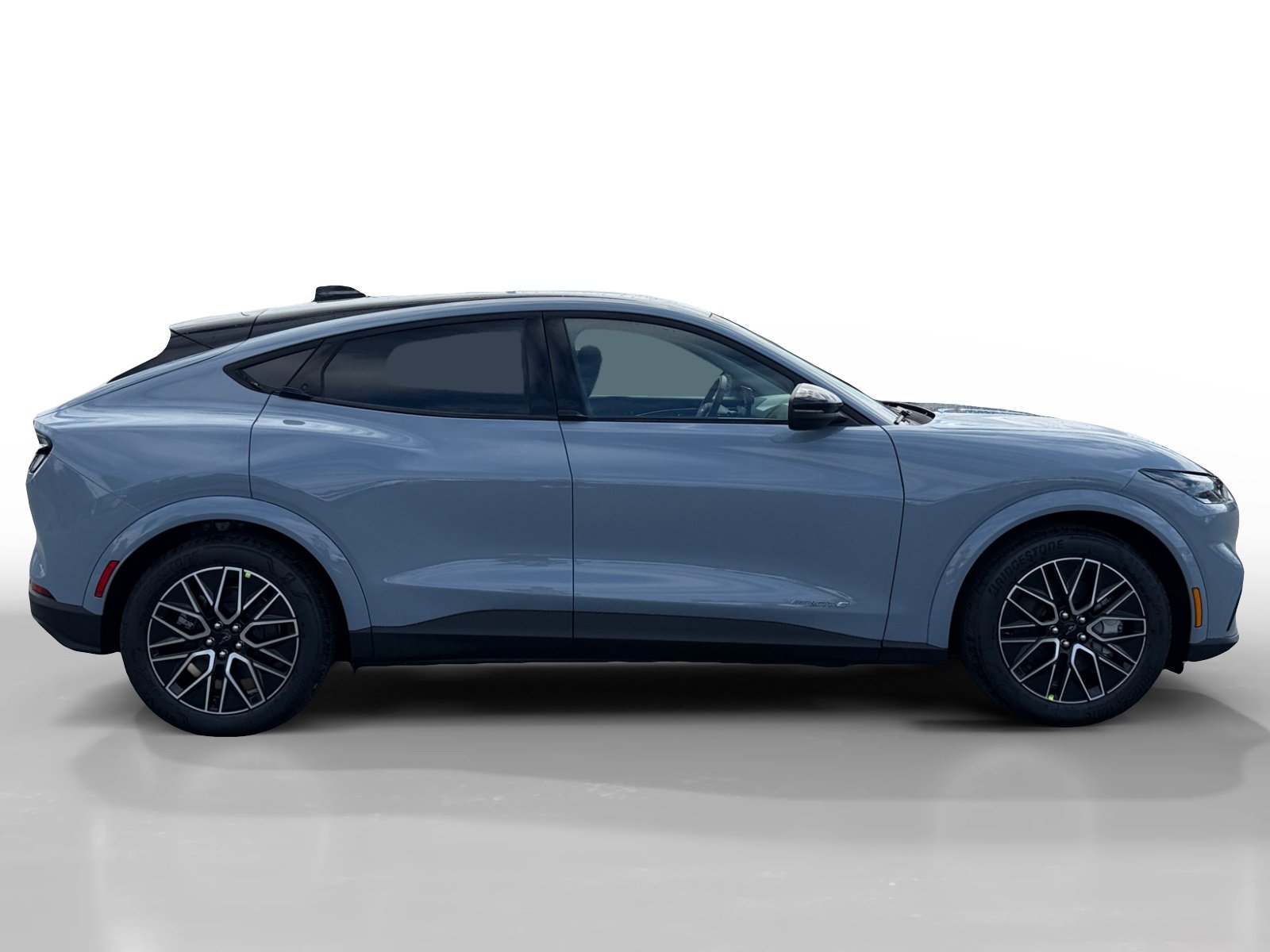 New 2026 Glacier Gray Metallic Tri-coat Ford Premium image 6