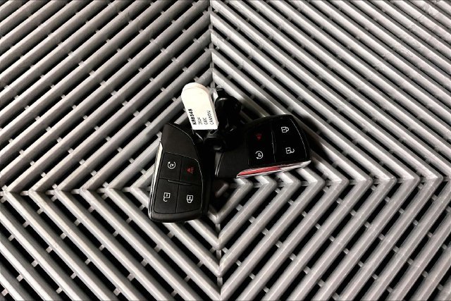 Used 2024 Onyx Black GMC Elevation image 10