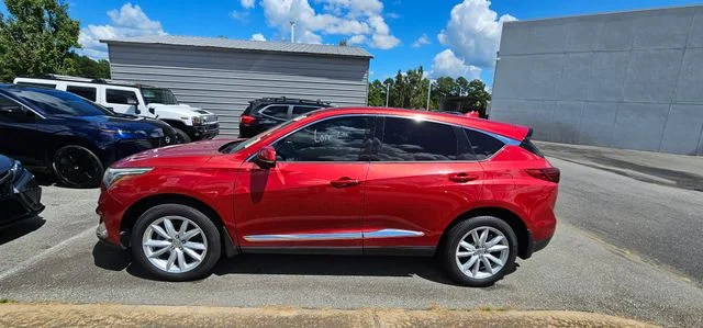 Used 2019  Acura Base image 2