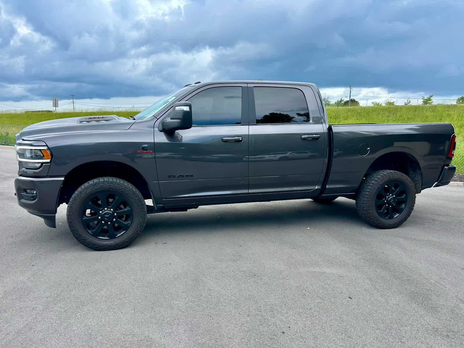 2024 RAM 2500 Laramie 4X4 Crew Cab SWB's photo