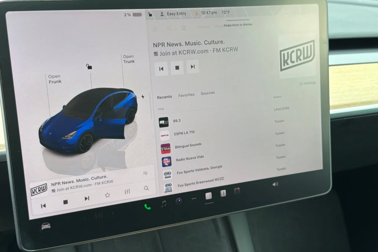 Used 2022 BLUE Tesla Performance image 17