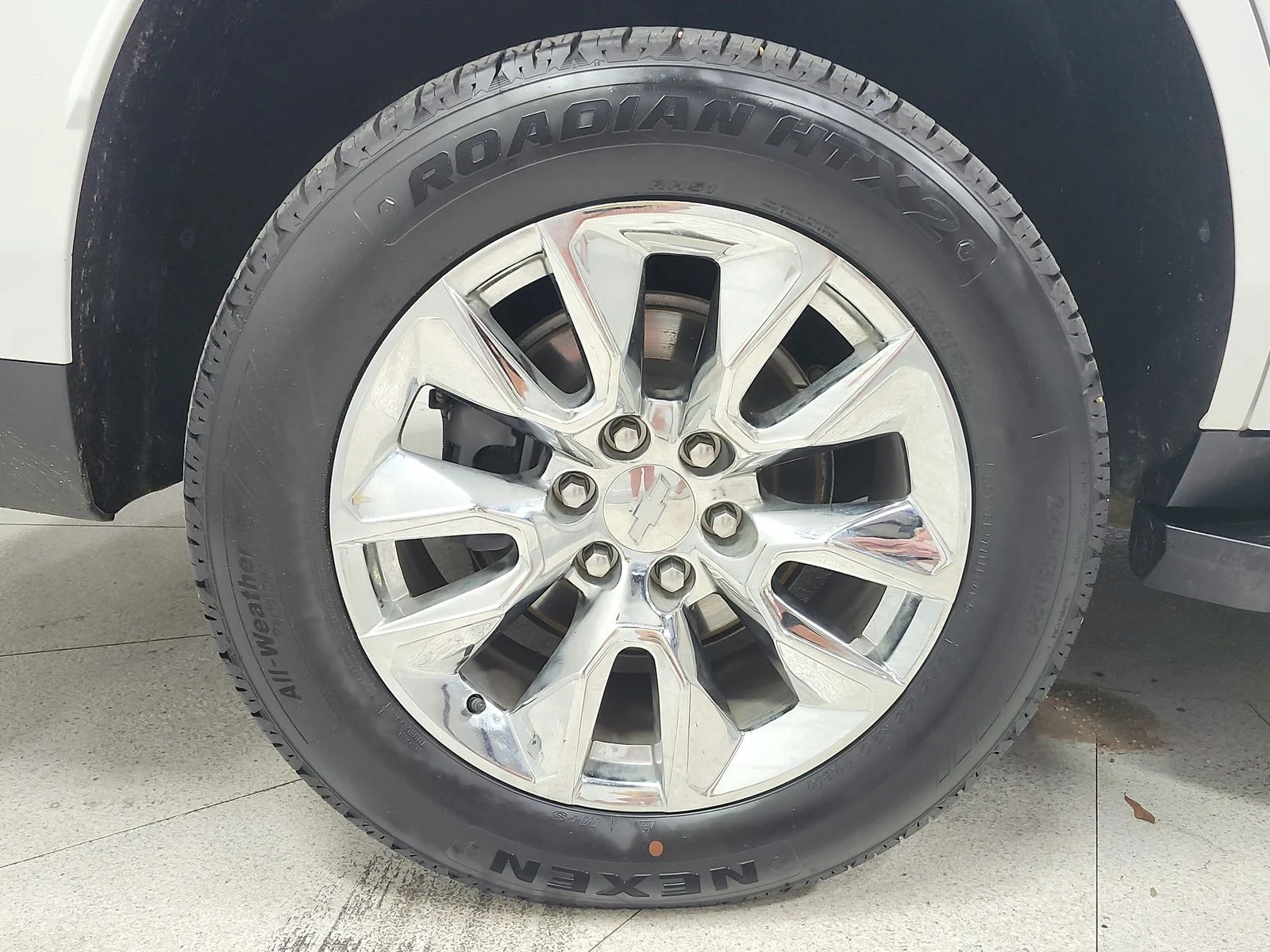 Used 2021 White Chevrolet LT image 55
