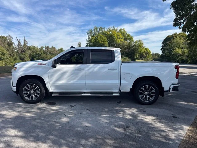 Used 2021 White Chevrolet RST image 4