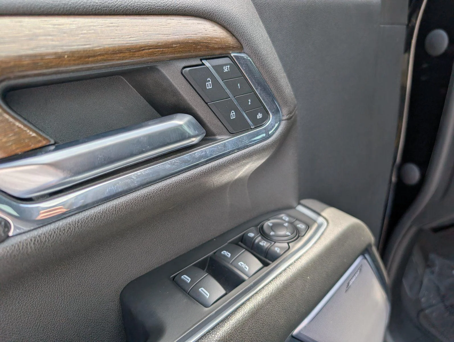 Used 2024 Black Chevrolet High Country image 13