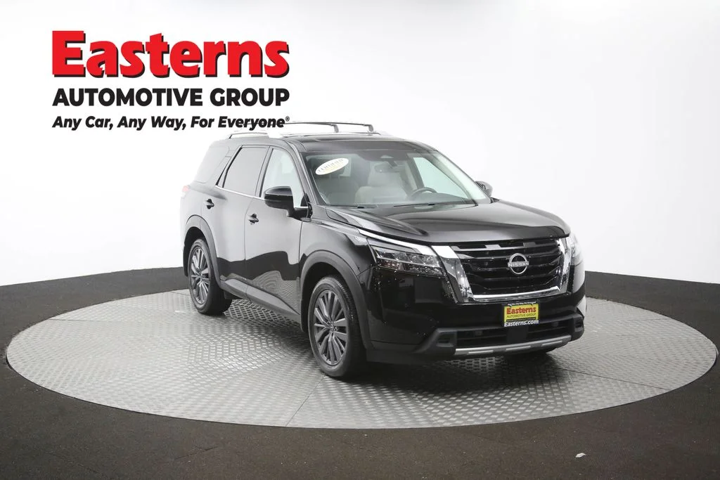 Used 2023 Black Nissan SL image 53