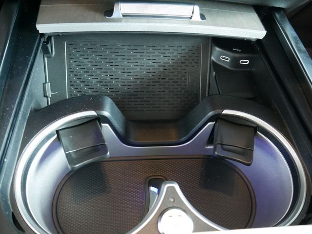 New 2027 Selenite Grey Mercedes-Benz G 580 image 16