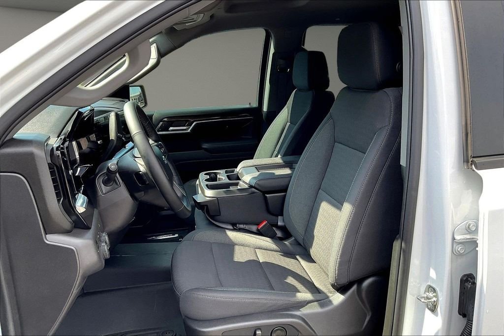 Used 2026 White Chevrolet LT Trail Boss image 25