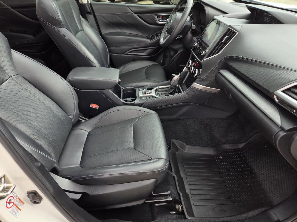 Used 2019 White Subaru Limited image 8