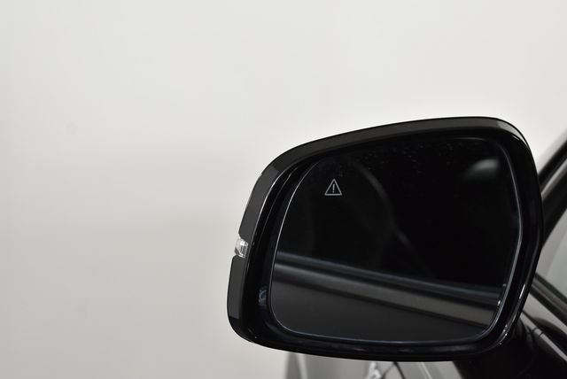 2023 Kia Sorento X-Line S - Photo 18