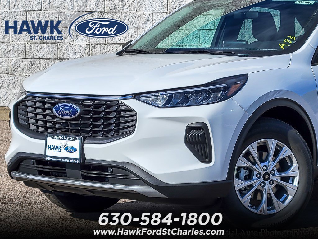 New 2026 Oxford White Ford Active® image 2