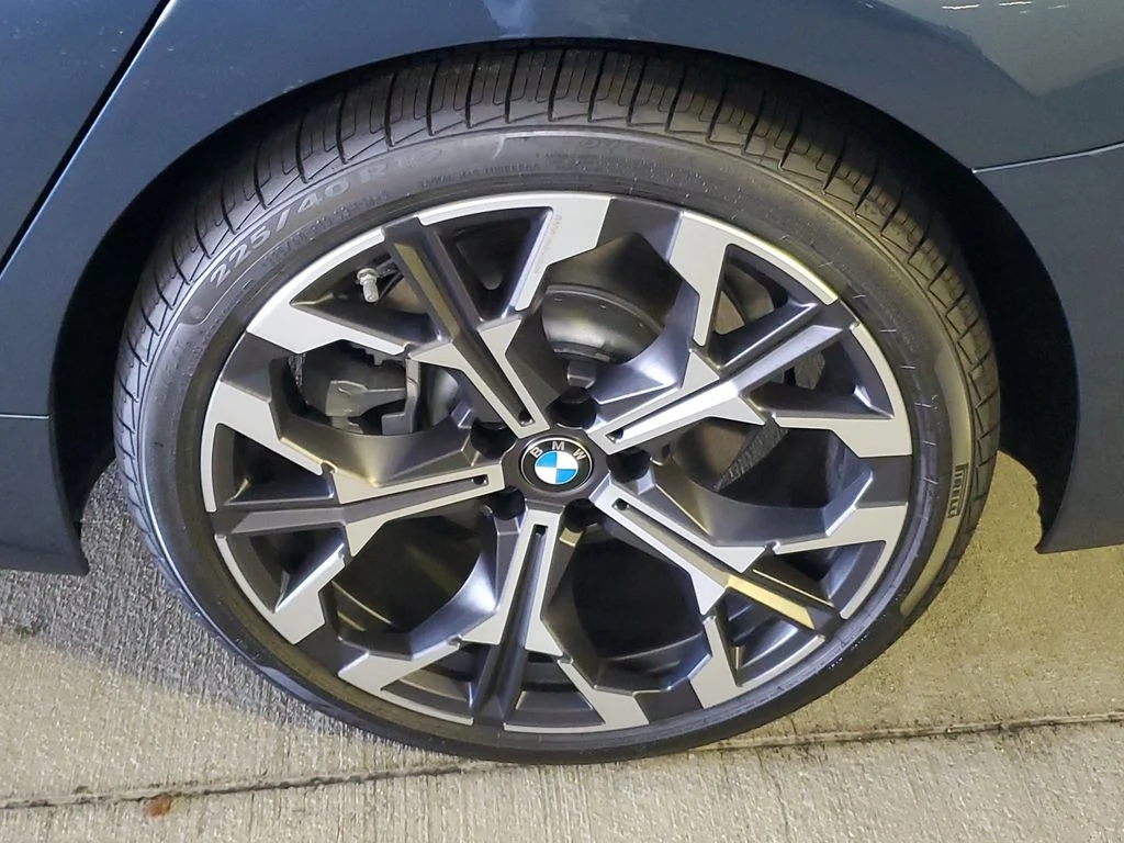 New 2026 Blue BMW 330i image 5