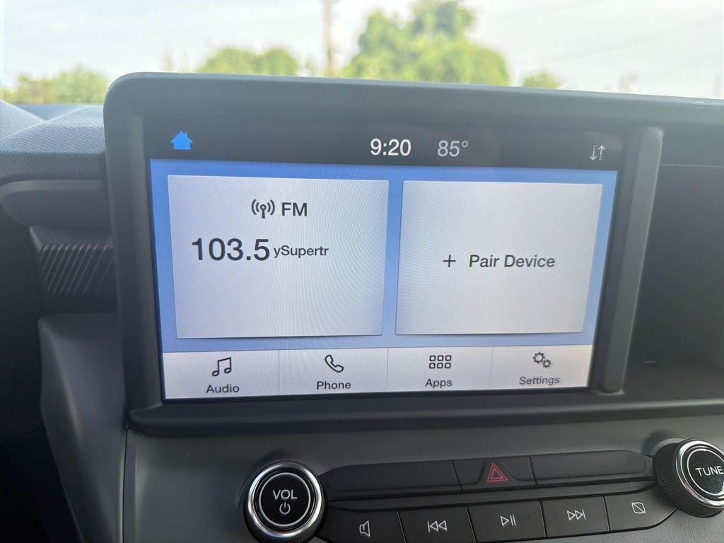 Used 2024 Green Ford XLT image 8