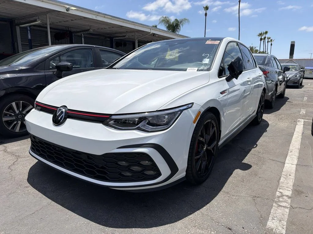 2024 Volkswagen Golf GTI 2.0T S 4-door's photo