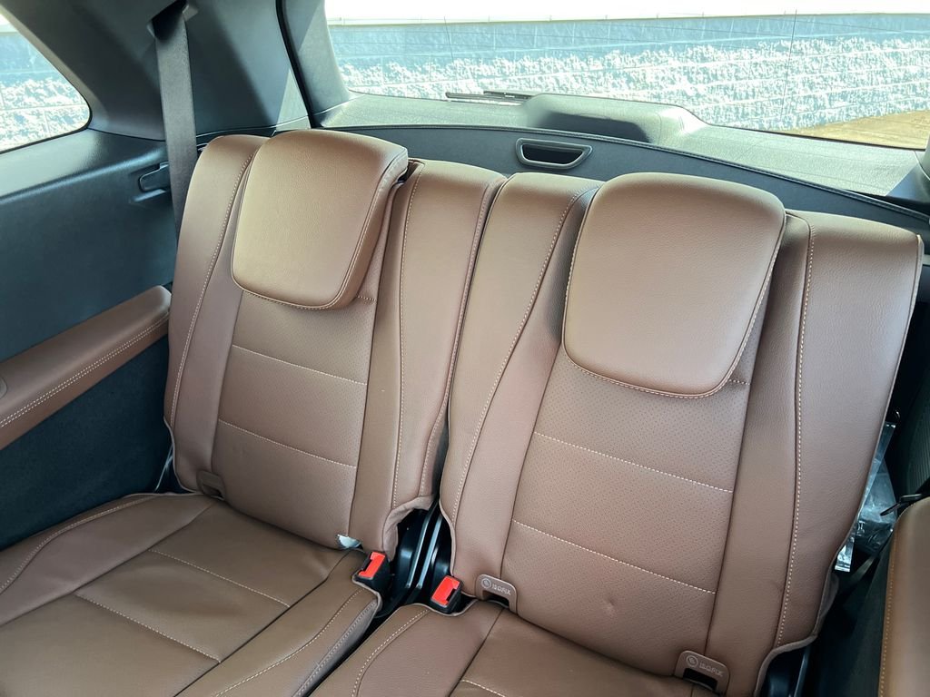New 2026 Twilight Blue Metallic Mercedes-Benz GLS450 image 25