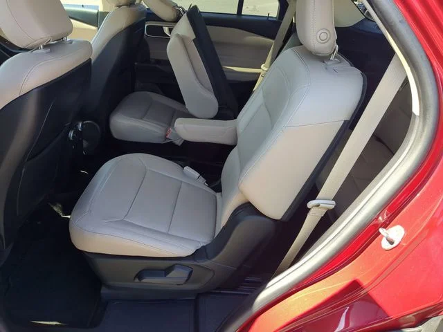 Used 2020 Red Ford XLT image 28