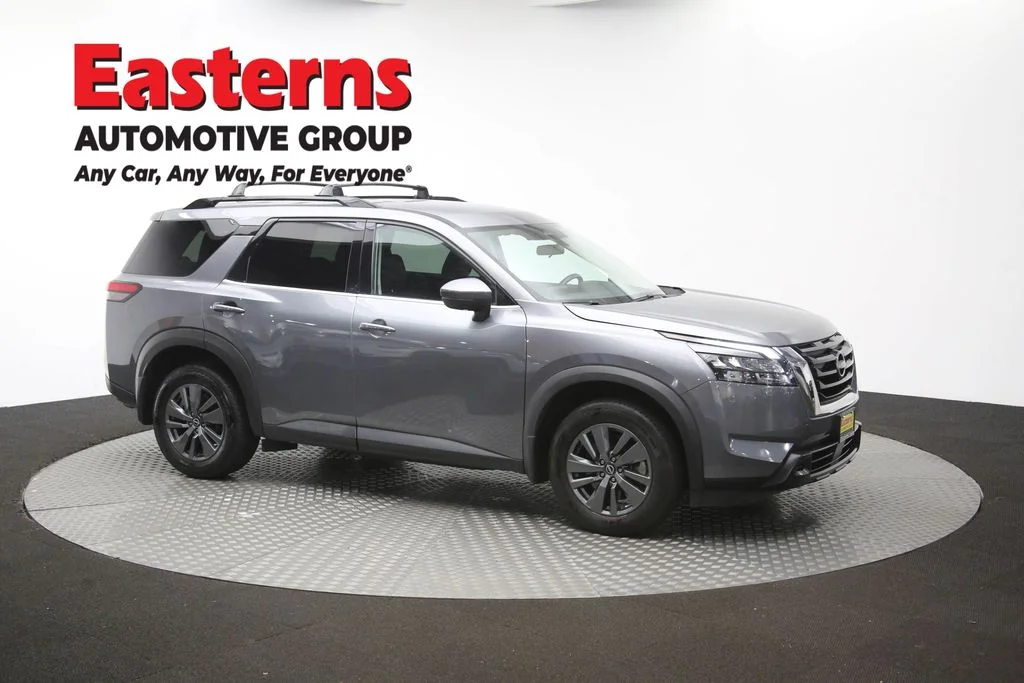Used 2024 Gray Nissan SV image 49