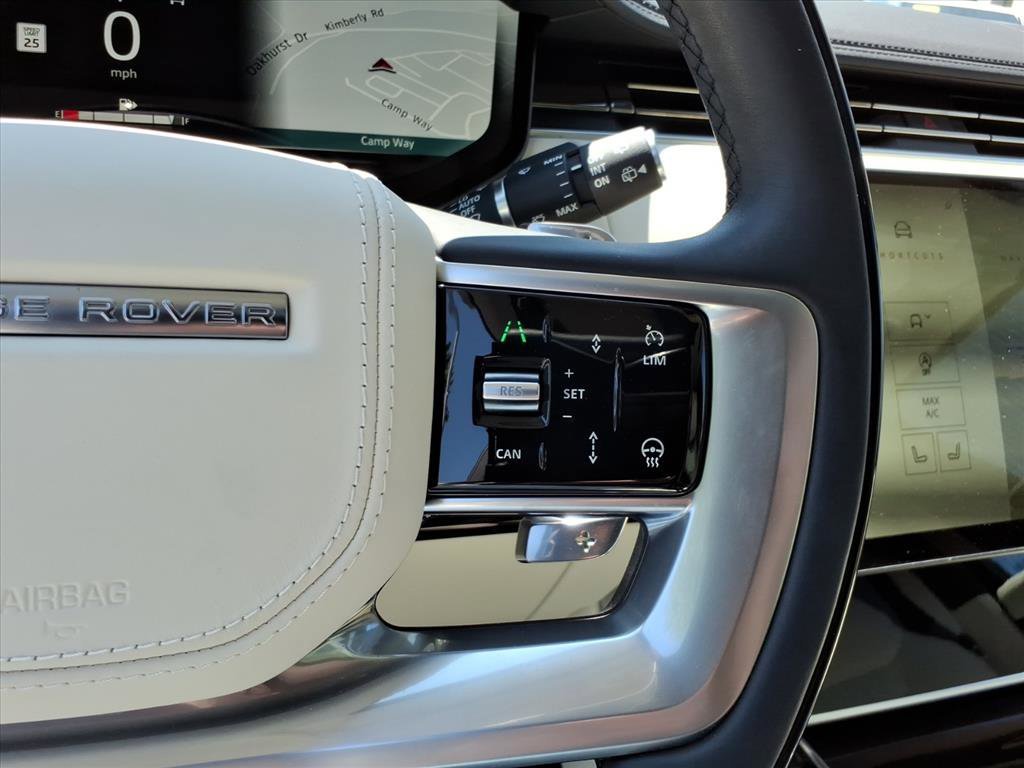 Certified Used 2025 Ostuni Pearl White Premium Metallic Land Rover SE image 17