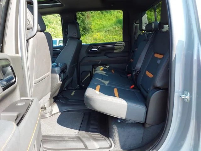 Used 2025 Gray GMC AT4 image 22