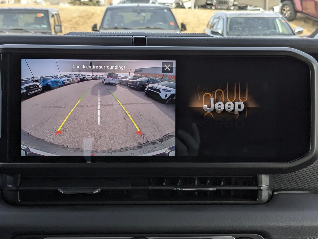 New 2026 Grey Jeep Rubicon - - 4x4 - Nappa Lthr - 3-Pc Hardtop - Safety Grp - 8- Spd Auto - Remote Start & More! image 20