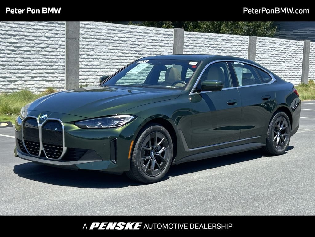 2023 BMW i4 eDrive35's photo