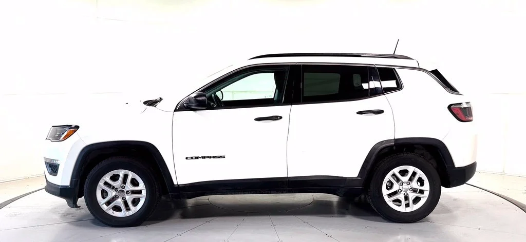 Used 2021 White Jeep Sport image 8