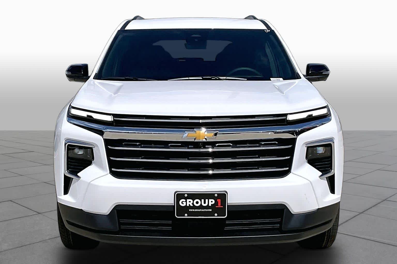 New 2027 Summit White Chevrolet LT image 2