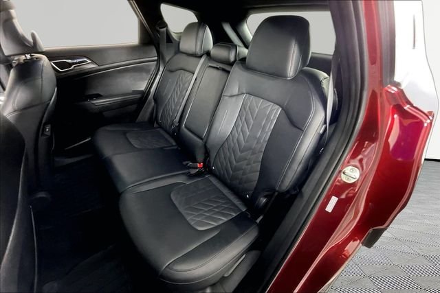 Used 2024 Red Kia X-Line image 21