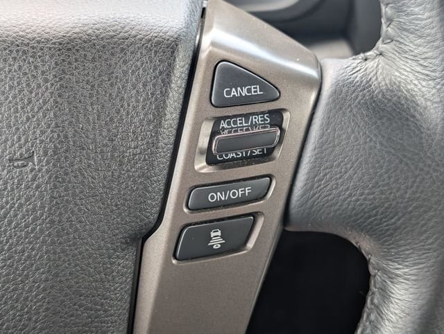 Used 2024 Green Nissan SV image 21
