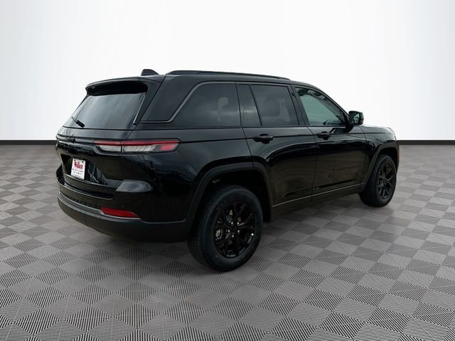 New 2026 Black Jeep Laredo Altitude image 7