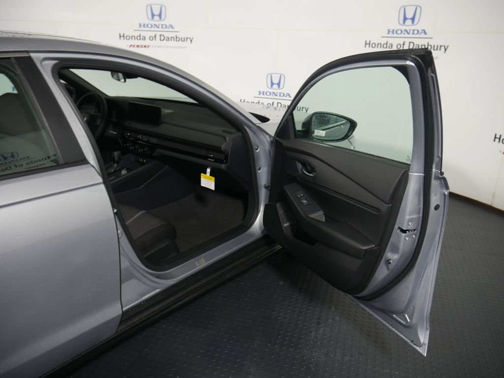 2026 Honda Accord Hybrid Sport - Photo 6