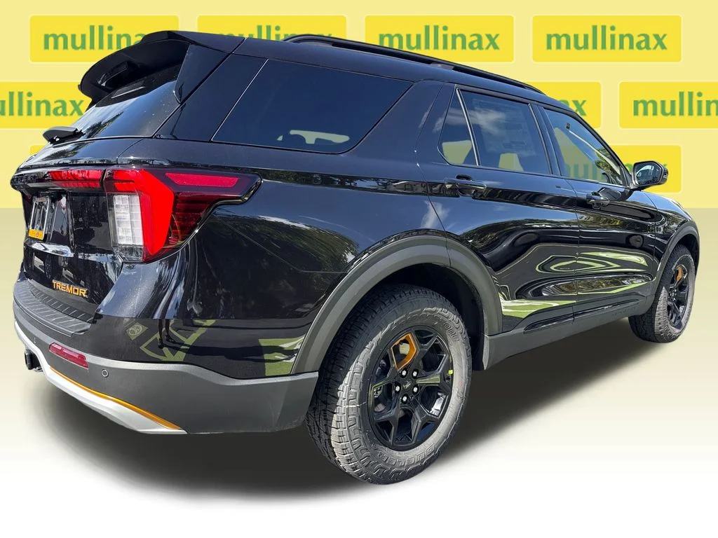 New 2026 Black Ford Tremor image 16