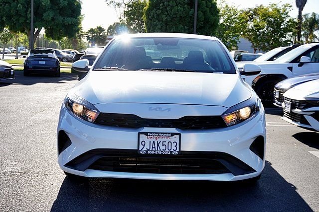 Used 2023 White Kia LX image 4