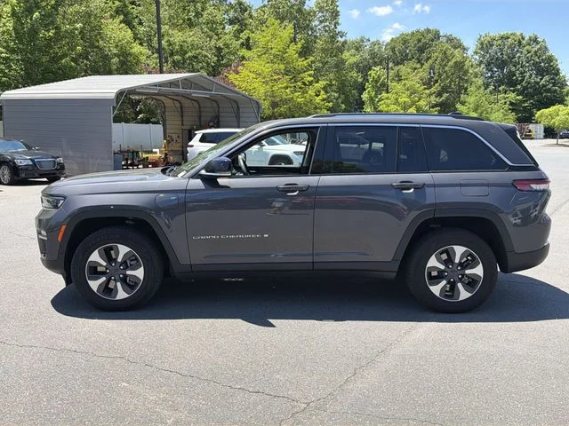 Used 2024 Gray Jeep 4xe image 10