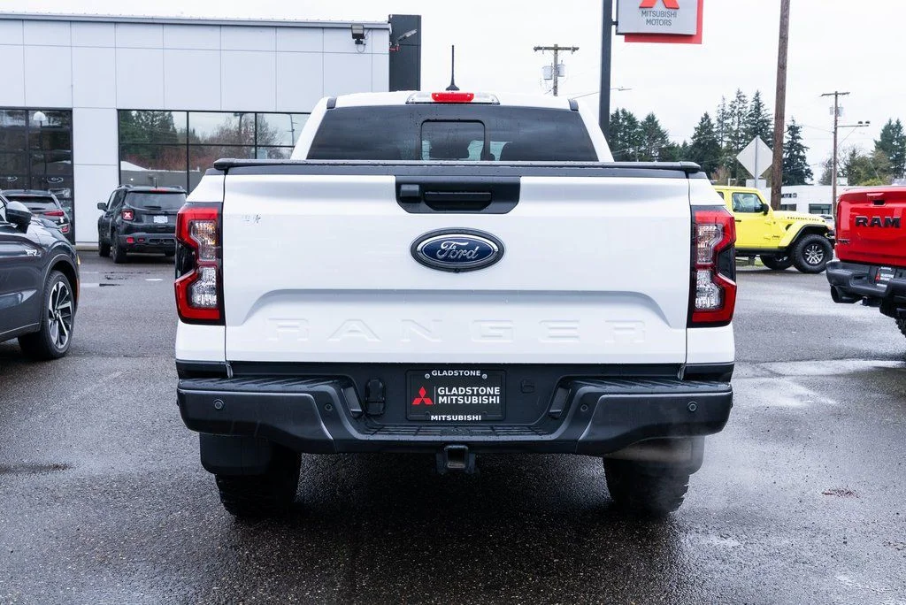 Used 2024 White Ford Lariat image 5