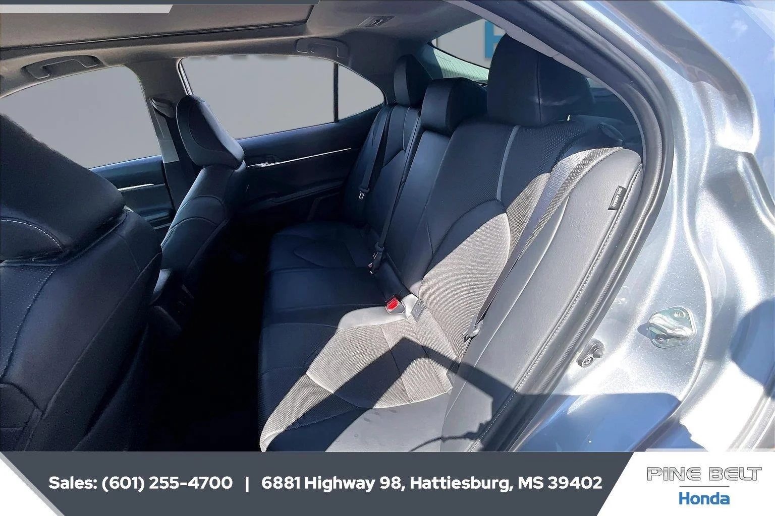 Used 2023 Celestial Silver Metallic/Midnight Black Metallic Toyota XSE image 19