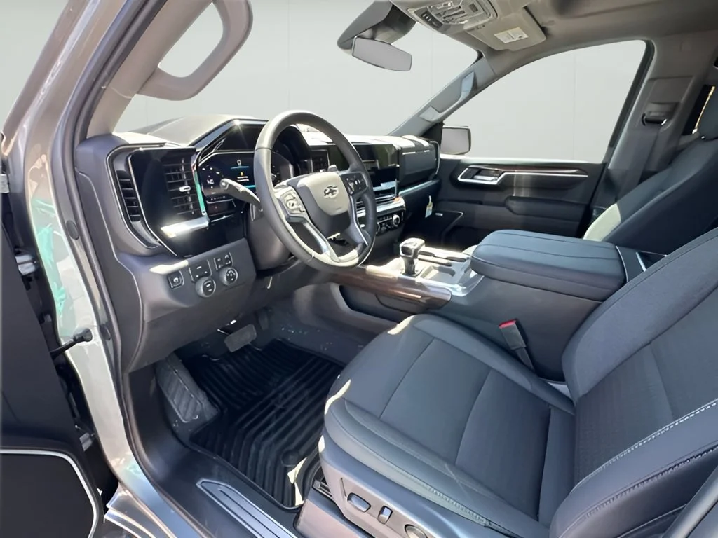 New 2026 Sterling Gray Metallic Chevrolet RST image 7