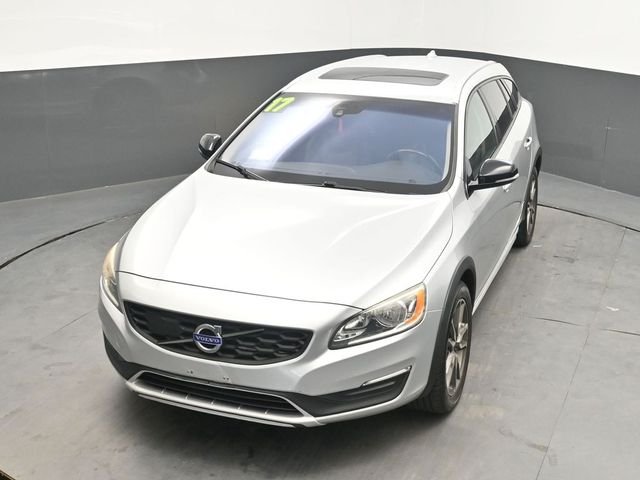 Used 2017 Silver Volvo T5 image 24