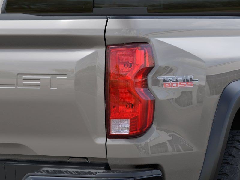 2026 Chevrolet Colorado Trail Boss - Photo 11