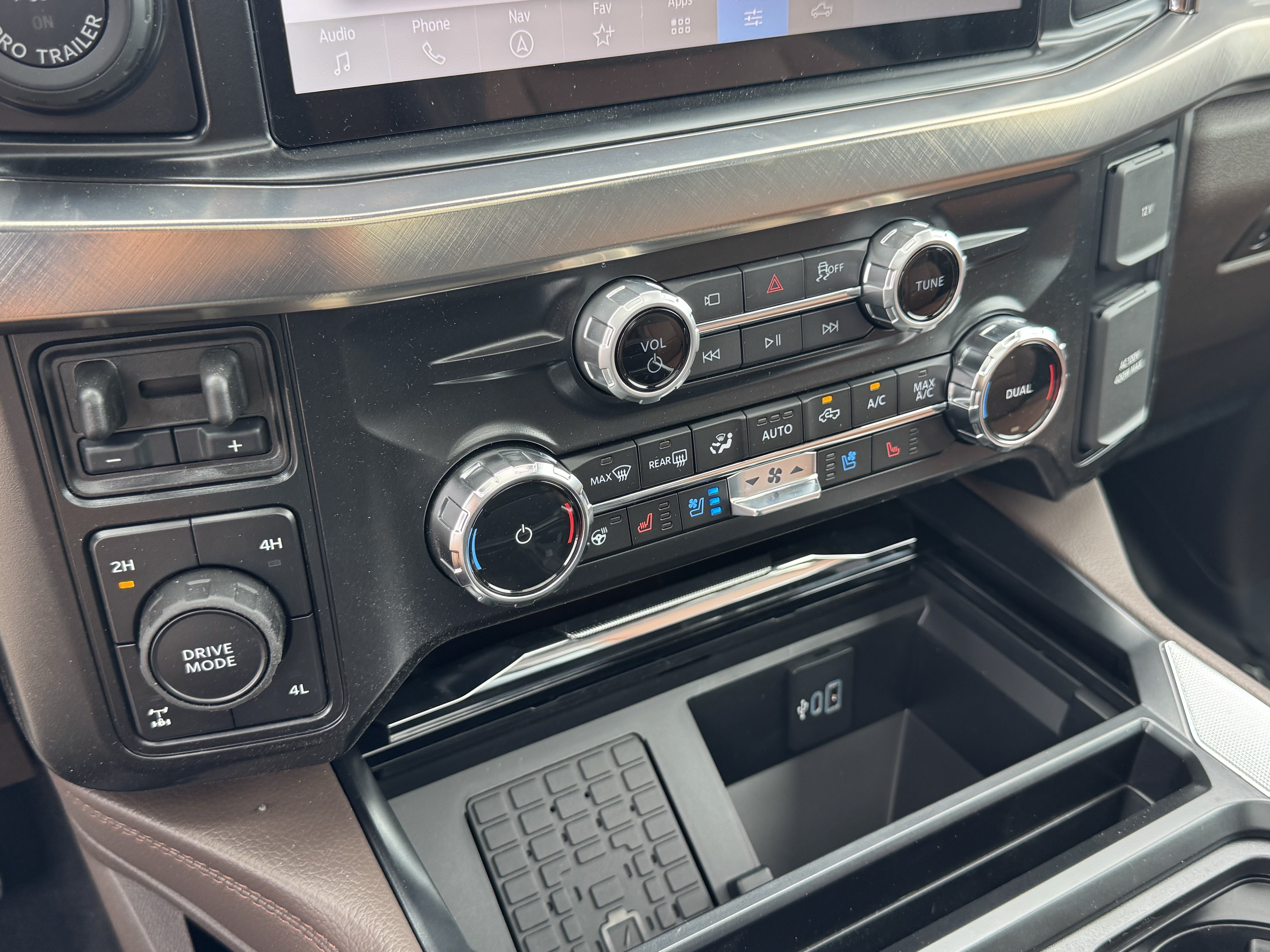 New 2026 Marsh Gray Ford King Ranch image 14