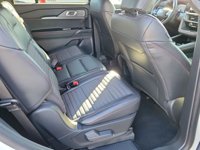 Used 2025 Star White Ford ST-Line image 18