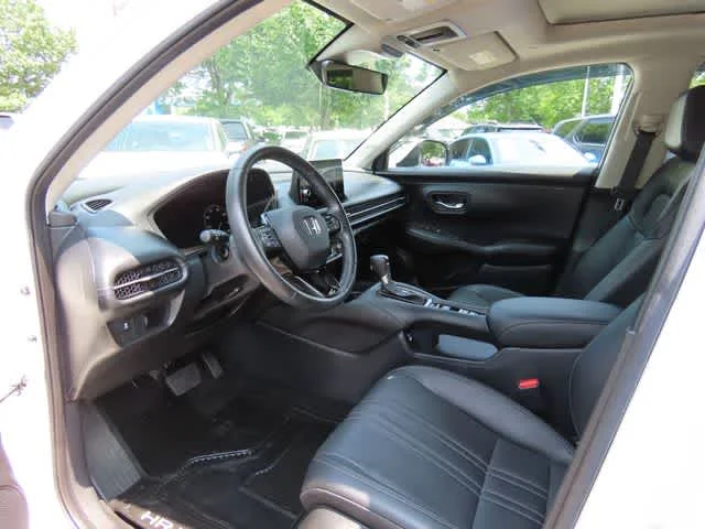 2023 Honda HR-V EX-L - Photo 2