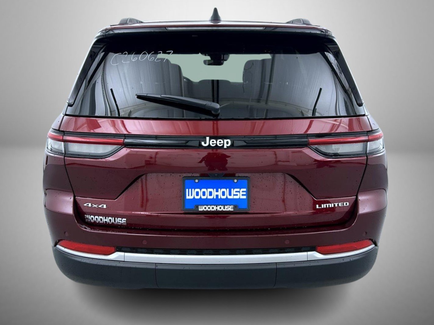 New 2026 Velvet Red Pearl-Coat Exterior Paint Jeep Limited image 6