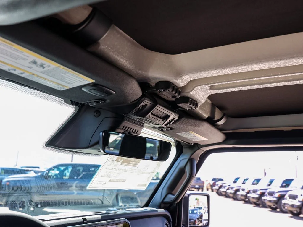 New 2026 Black Clearcoat Jeep Rubicon X image 13